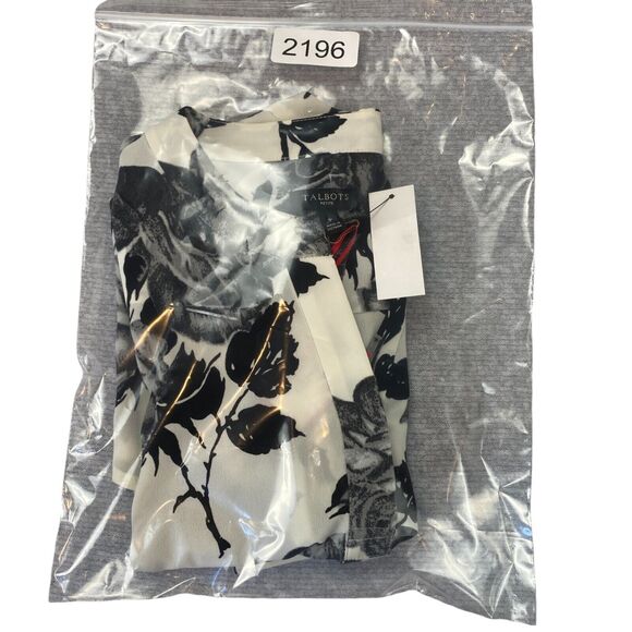 Talbots Blouse Top Womens Petite XS Rose Floral 3/4 Sleeve Classic Fit MSRP $89 - Picture 13 of 13